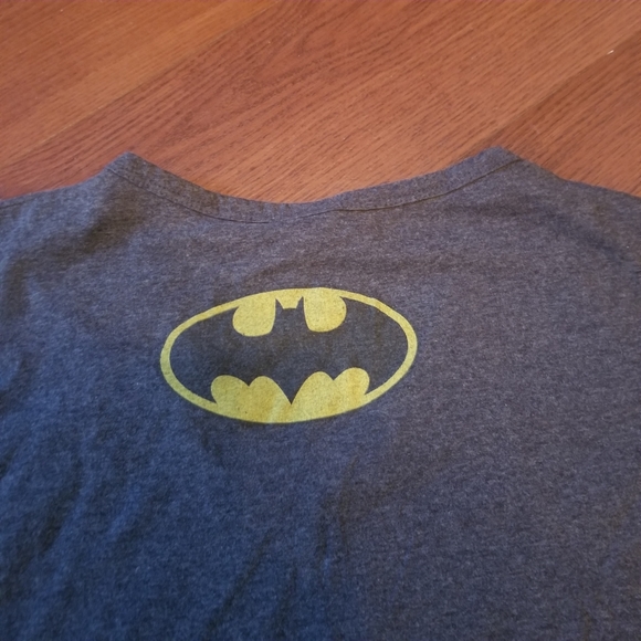 Batman v-neck long t-shirt - Picture 3 of 8